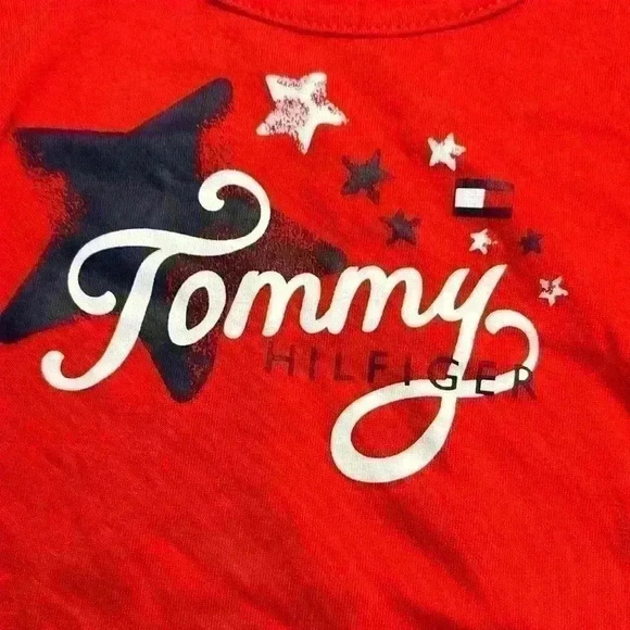 Lot of  Girls’ Tommy Hilfiger Puffer Vest and Tee size 3T- PRISTINE CONDITION - Picture 8 of 15